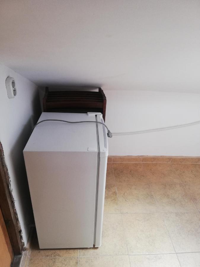 Guest Room Asparuh トロヤン エクステリア 写真
