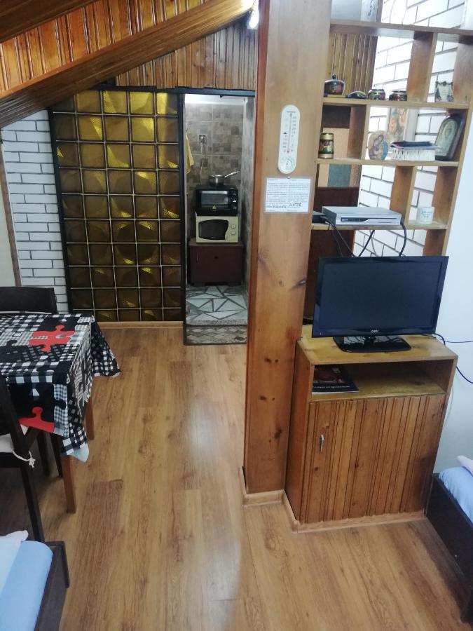Guest Room Asparuh トロヤン エクステリア 写真